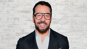 Behind the Scenes: Exploring Jeremy Piven’s Impactful Career post thumbnail image